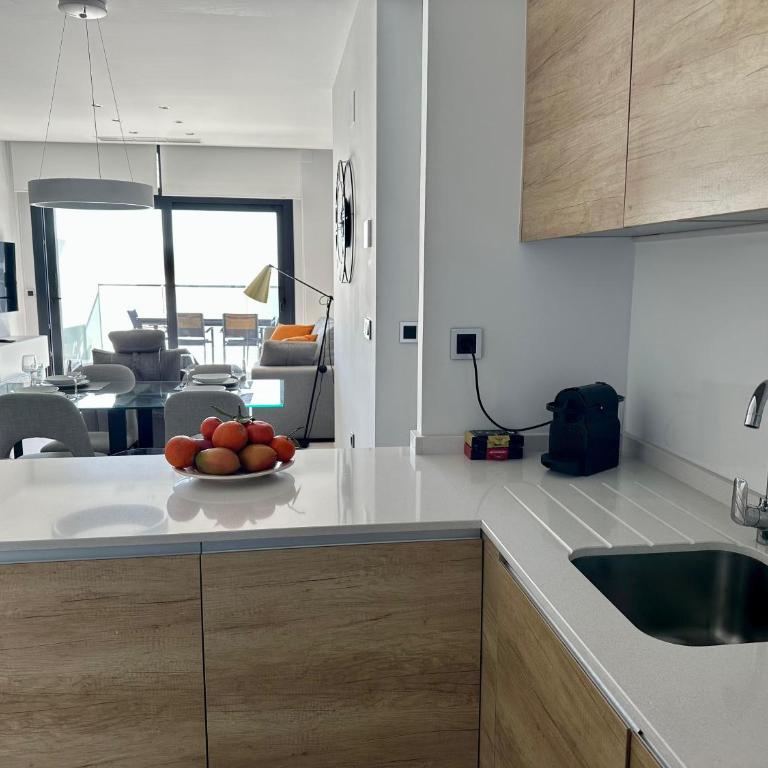 Sunset Waves Breeze - Two-Bedroom Apartment with Sea View - 29