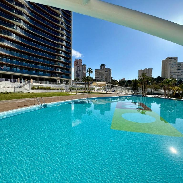 Sunset Waves Breeze - Two-Bedroom Apartment with Sea View - 5