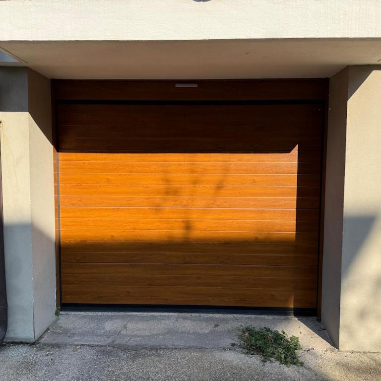 Desenzano Walk to Center and Station - Three-Bedroom Apartment - 23