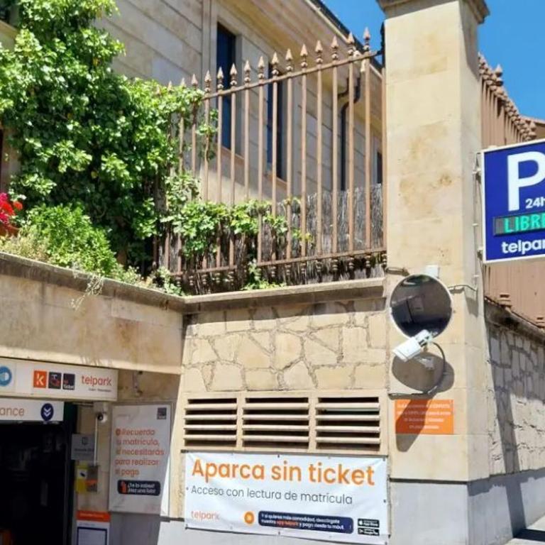Centro historico Universidad Palominos 25 by keyhom - One-Bedroom Apartment - 19