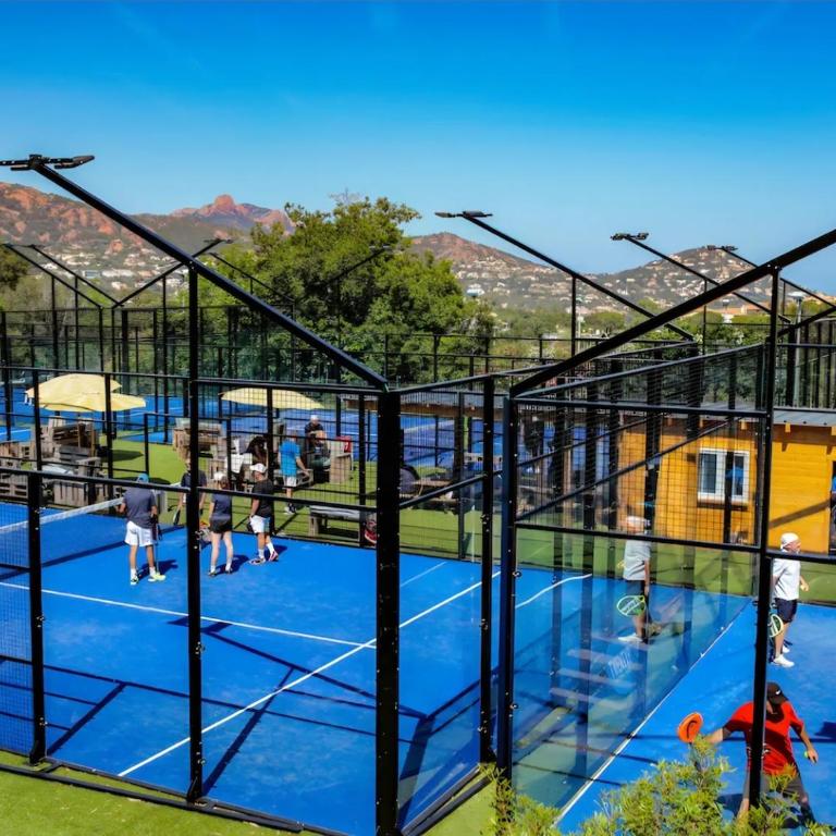 Cap Esterel Appart T2 Vue Mer Climatisé 4-5 personnes - Proche Plage et Commerces avec jardin, Parking gratuit, WiFi, 5 acces piscine - - Appartement 2 Chambres - Vue sur Mer - 19