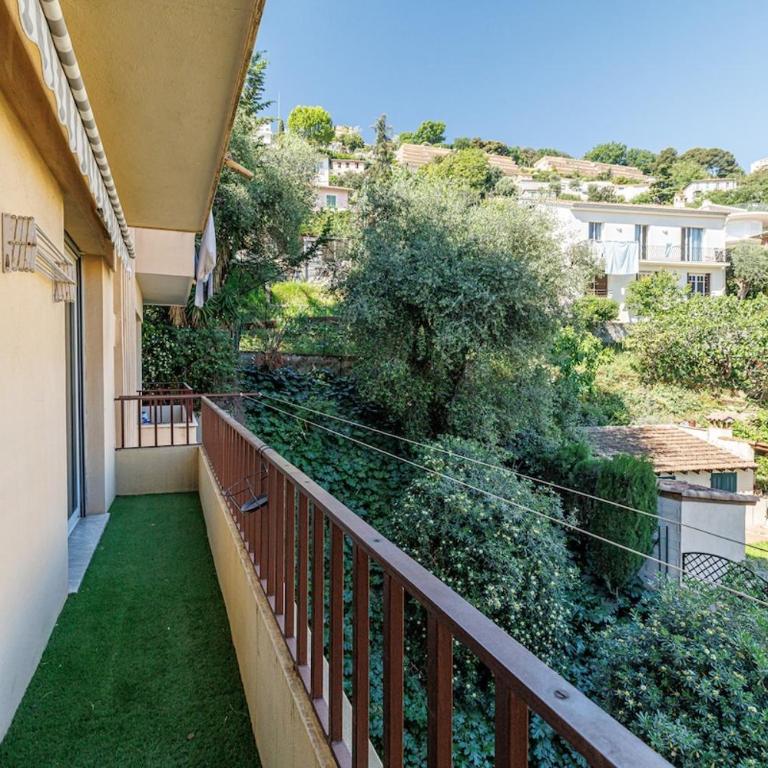 Spacieux T3 avec balcon Confort et convivialite - Appartement 2 Chambres - 31