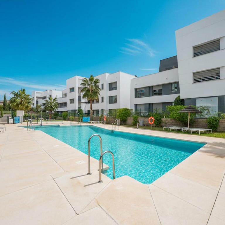 Spacious Garden Apartment With Balcony by Caseo - Apartamento Deluxe de 4 dormitorios - 33
