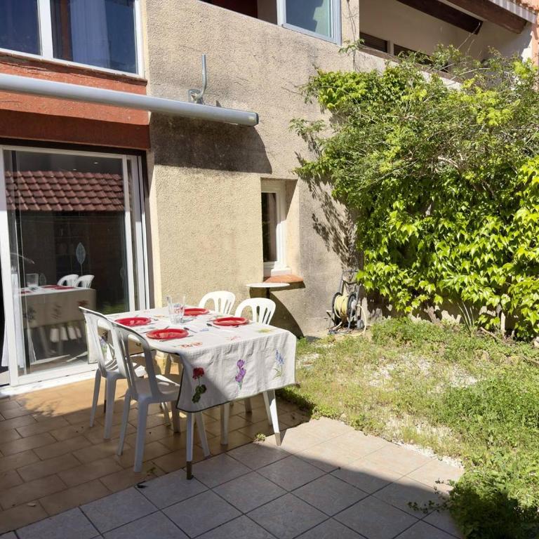 Maison proche plage - 6 pers. - FR-1-388-253 - Maison de Vacances - 13