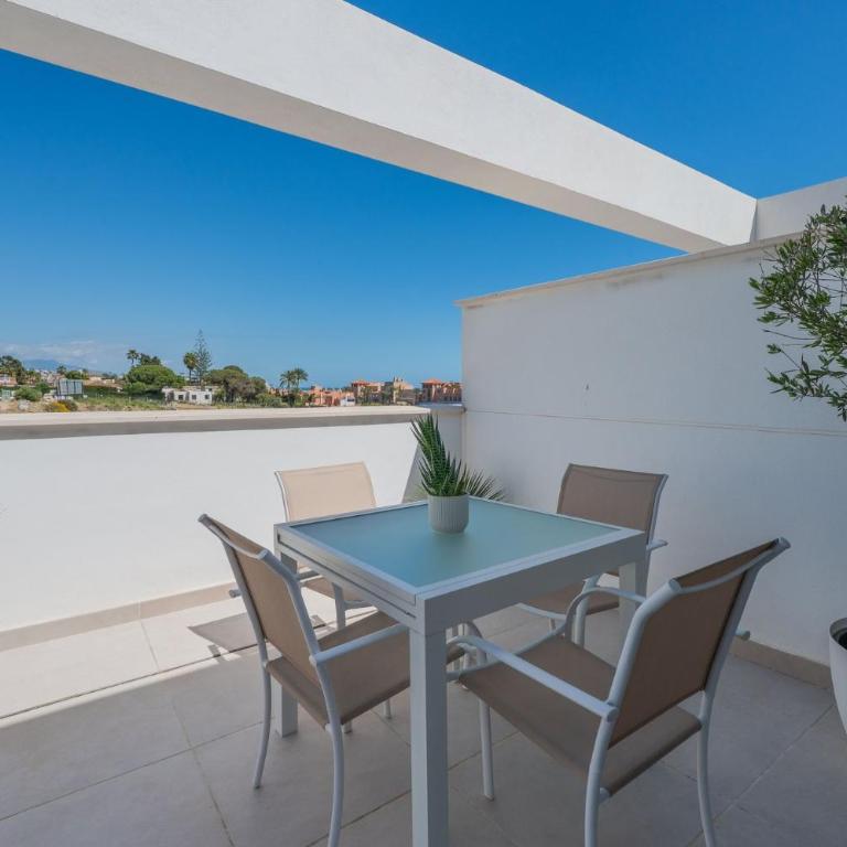 Bright Apartment with Private Terrace by Caseo - Apartamento - 15