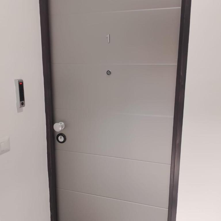 Vulcano Rooms 2 - Large Double Room - 22