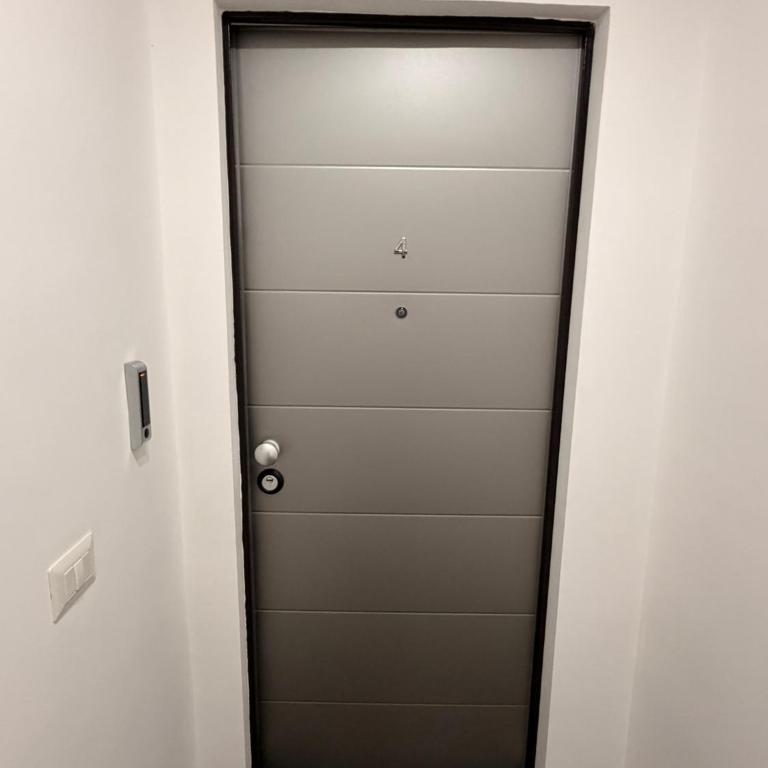 Vulcano Rooms 2 - Large Double Room - 9