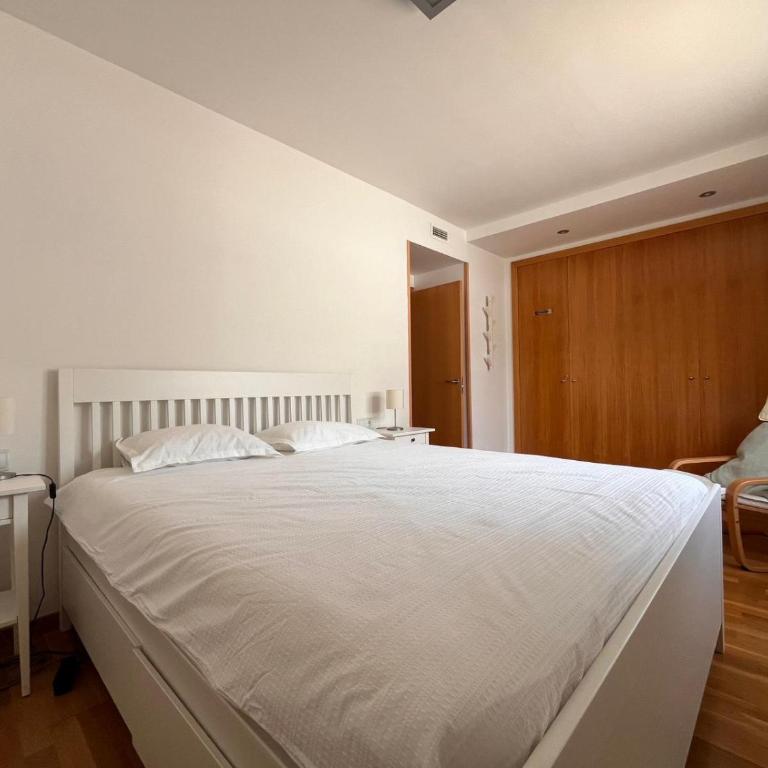 4-Bedroom Apartment with Private Garden in Tossa de Mar - Apartamento con 4 dormitorios - 12