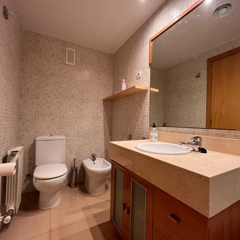 4-Bedroom Apartment with Private Garden in Tossa de Mar - Apartamento con 4 dormitorios - 11