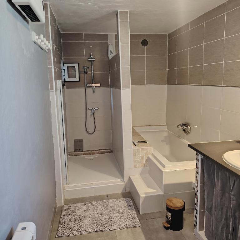 Jolie maison - Haus mit 2 Schlafzimmern - 57