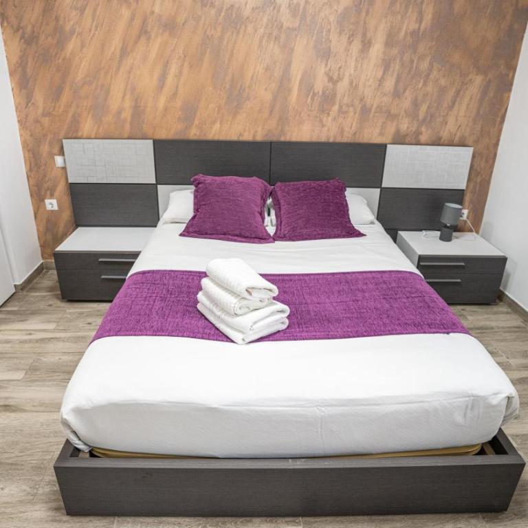 Casa Brava - Queen Room with Spa Bath - 3