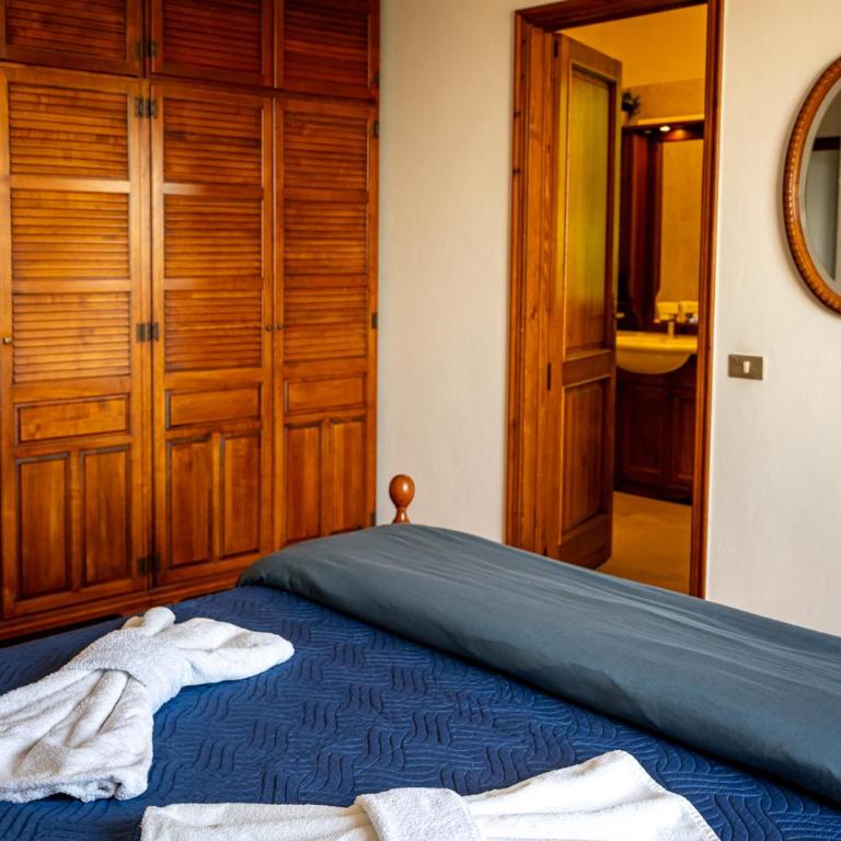 VILLA la QUERCIA LAKE VIEW - Three-Bedroom Villa - 20