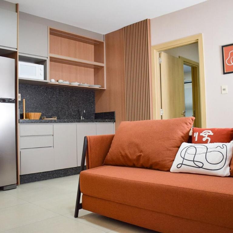 Modern Apartment with Balcony - Shopping in Downtown CDE - Two-Bedroom Apartment - 25