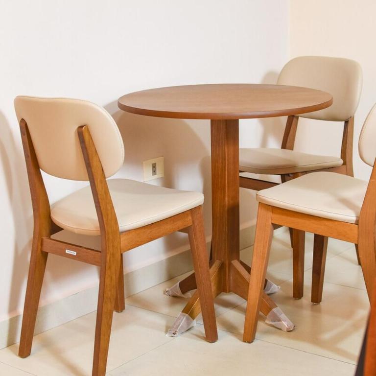 Modern Apartment with Balcony - Shopping in Downtown CDE - Two-Bedroom Apartment - 27