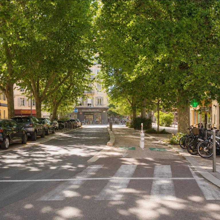 Heart of Nice, Beach 3min, 3 AC Units, Balcony with 4-Seater Dining! - Appartement 2 Pièces - 20