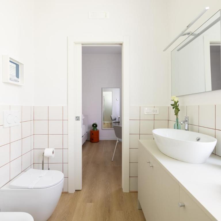 Stylish 2BR 2BA Newly Renovated Apartment-LorenzoILMagnifico - Appartamento con 2 Camere da Letto - 34