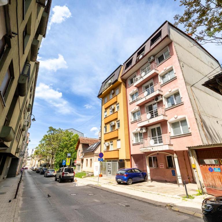 CityCenter Cekalusa Two bedroom Apartment with garden - Apartman sa 2 Spavaće Sobe - 22