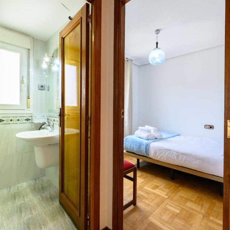 SVI166B - Amplio y luminoso piso de 3 dormitorios y 2 baños en Madrid - Alquiler temporal - Three-Bedroom Apartment - 45