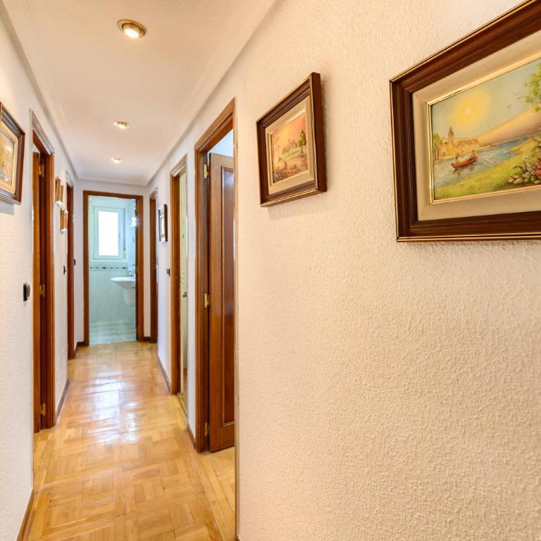 SVI166B - Amplio y luminoso piso de 3 dormitorios y 2 baños en Madrid - Alquiler temporal - Three-Bedroom Apartment - 37