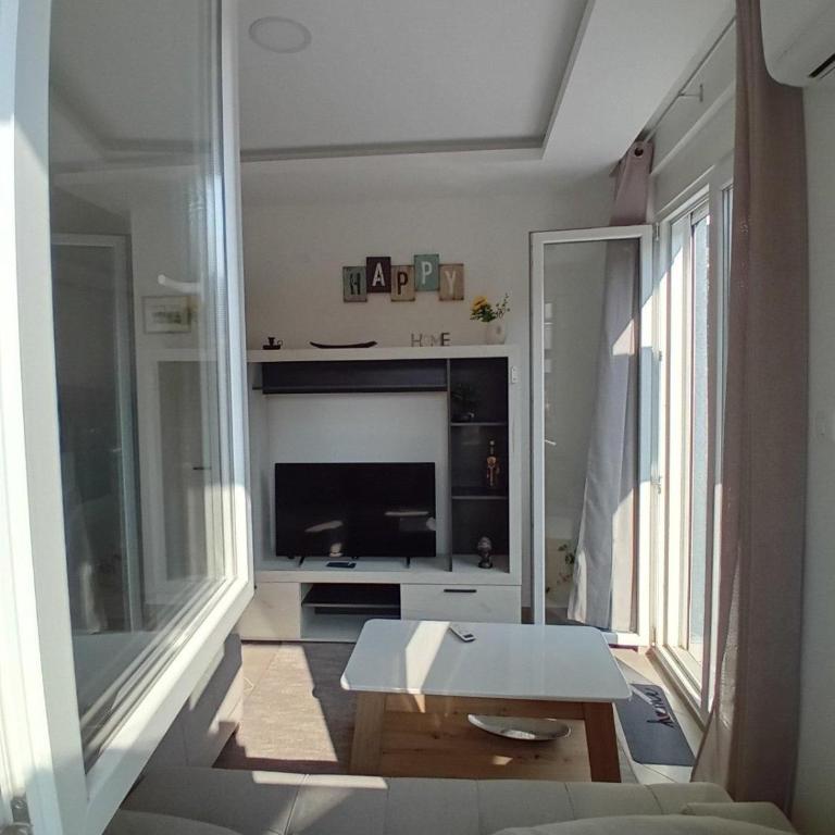Stan Becici - Two-Bedroom Apartment - 12