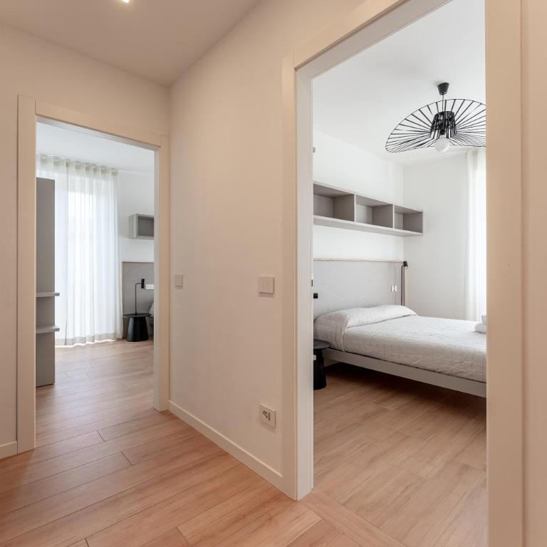 Salò design center apartment with parking - Appartamento con 3 Camere da Letto - 30
