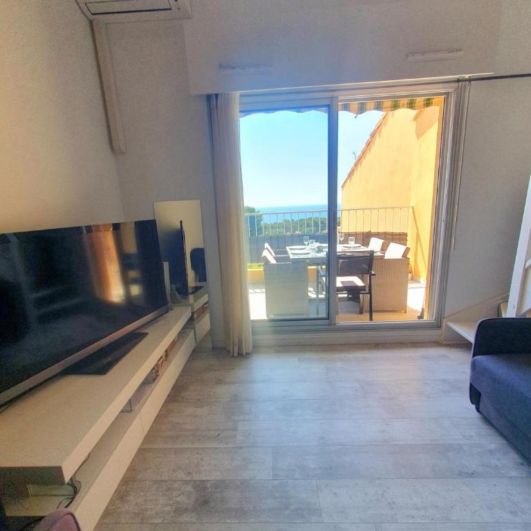 Rental of 1 apartment terrace sea viewpool - Appartement 2 Chambres - 11