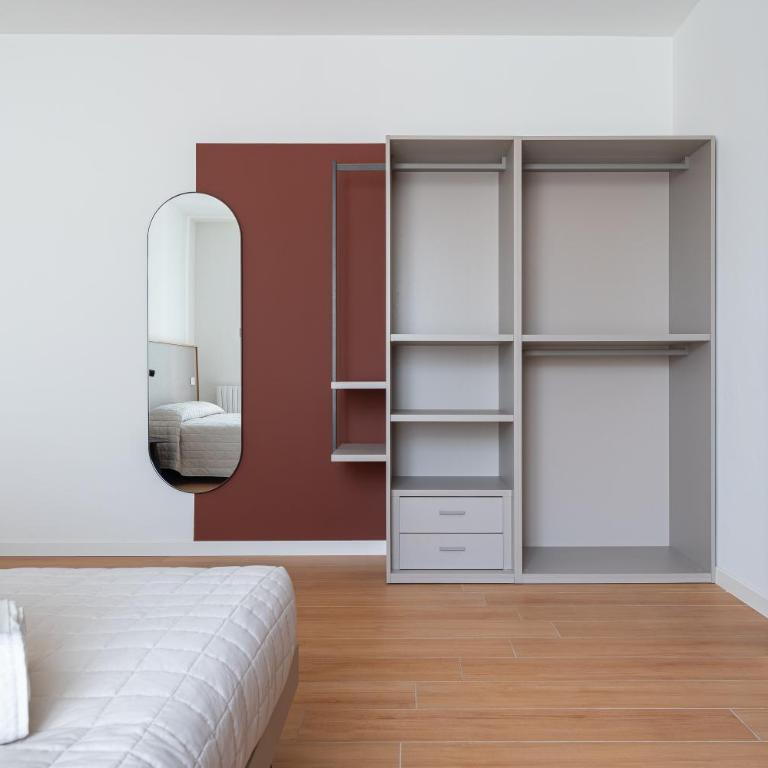 Salò design center apartment with parking - Appartamento con 3 Camere da Letto - 14