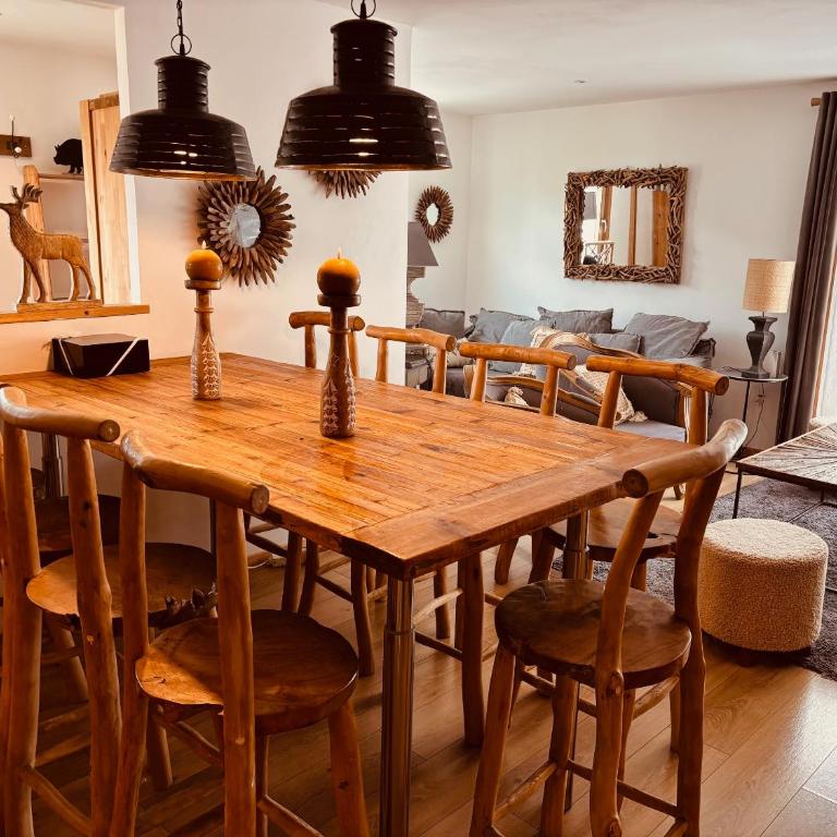 Spacious and stylish flat at the foot of the Mont-Blanc ideal for ski in ski out - Appartement - 6
