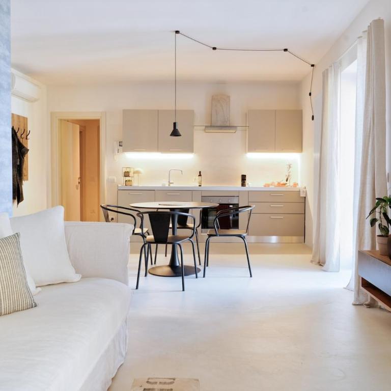 Space 8 sul Lago - Appartamento con 2 Camere da Letto e Vista Porto - 18