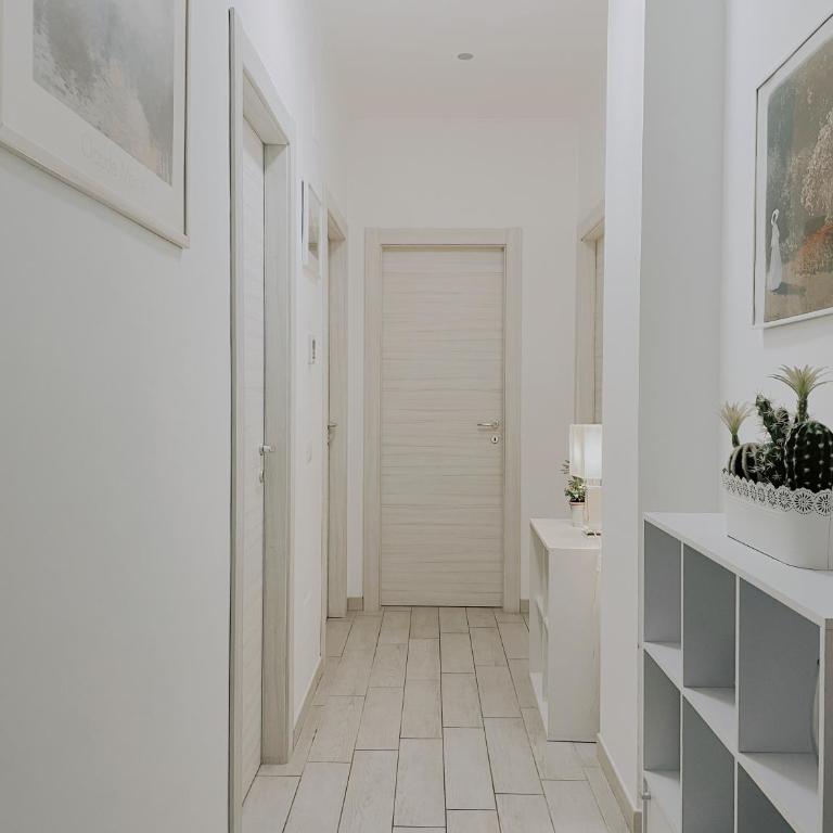 My Roman Dream -123m2 - Parcheggio Gratuito - Metro B - Casa Vacanze - 17
