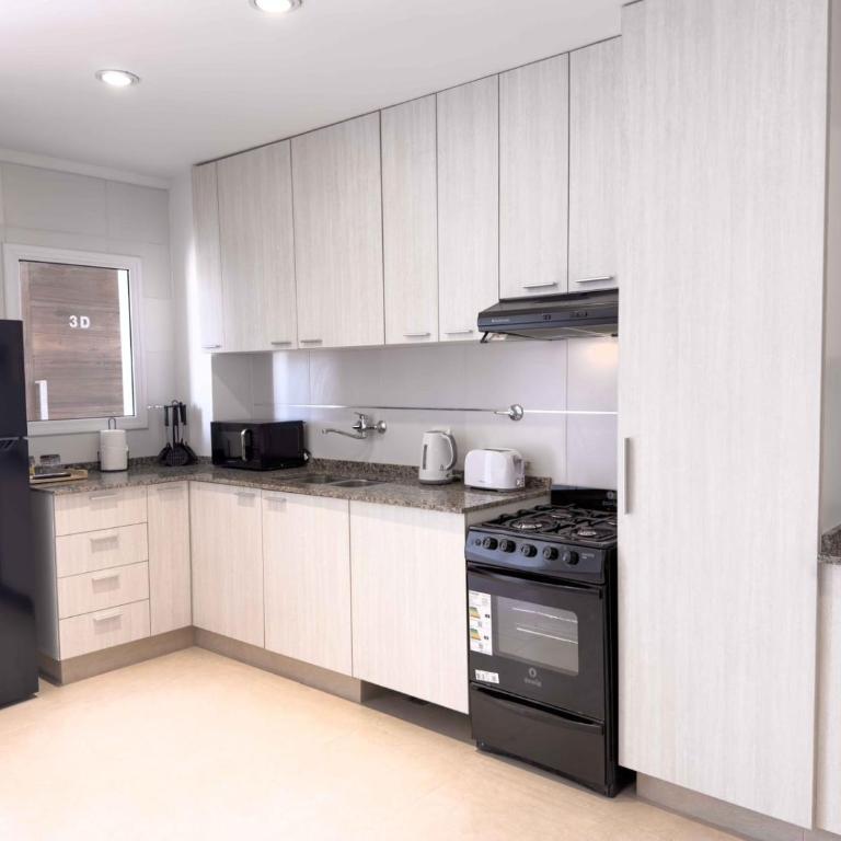 Depto de 2 habitaciones con vista a la cordillera para 4 adultos - Tupungato - Two-Bedroom Deluxe Apartment with Balcony - 19