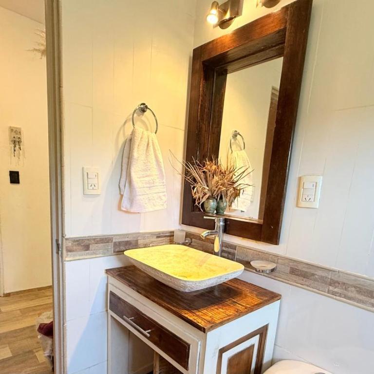 Casa quinta pileta y parrilla en General Rodríguez - Three-Bedroom Villa - 15