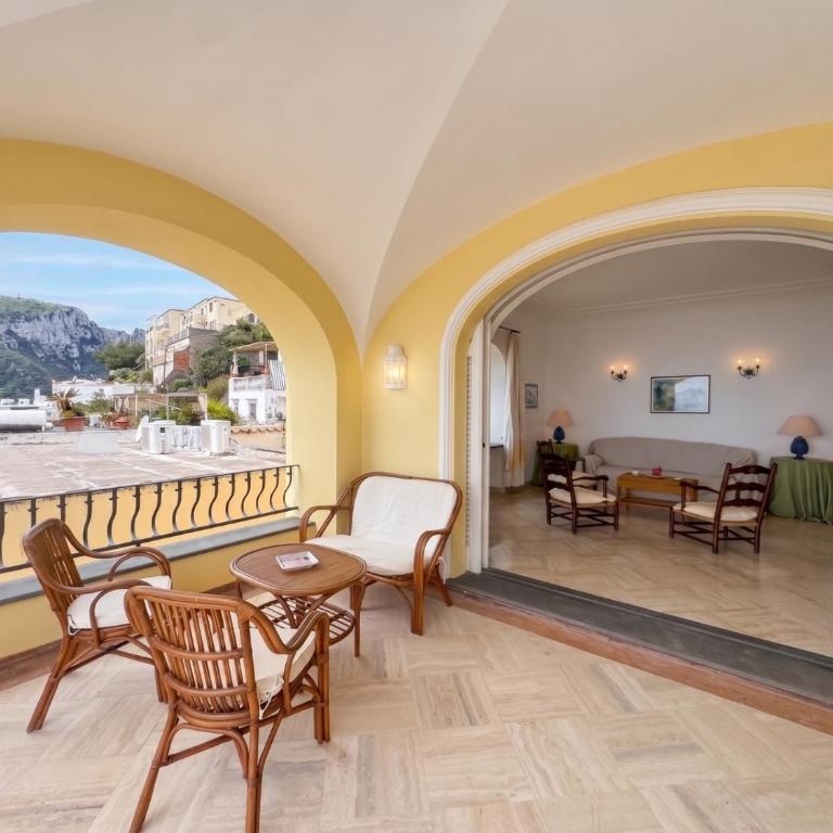 Belvedere 17 - Two-Bedroom Apartment with Terrace - 1