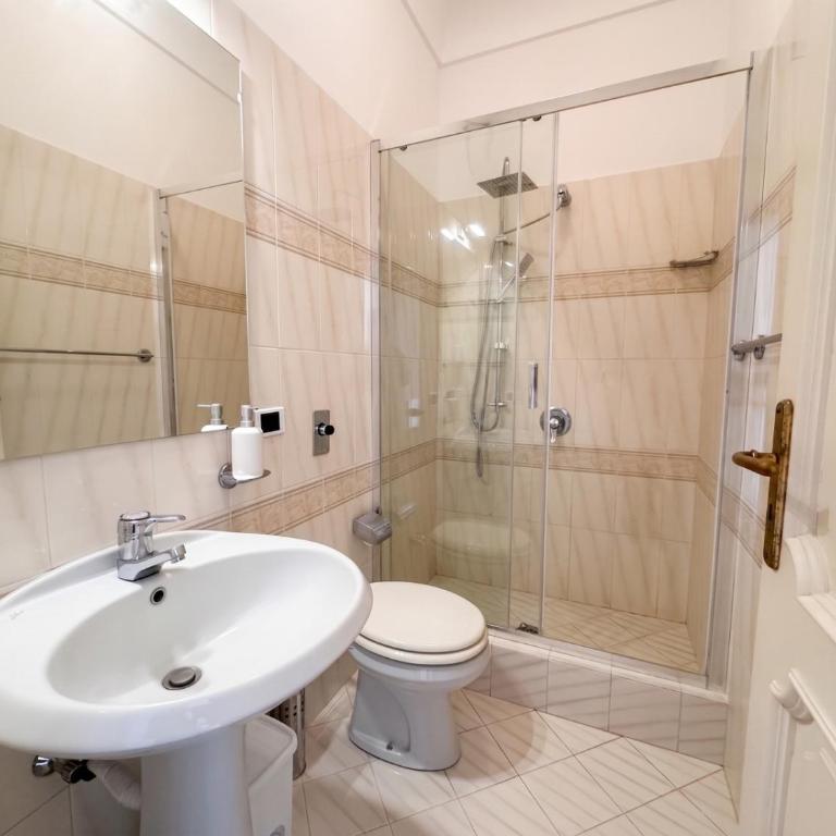 Belvedere 17 - Two-Bedroom Apartment with Terrace - 6