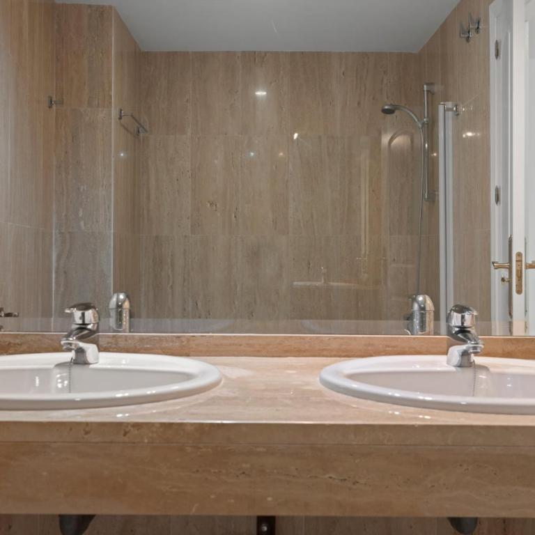 Elviria Green • Bright 2-Bedroom - Apartamento - 14