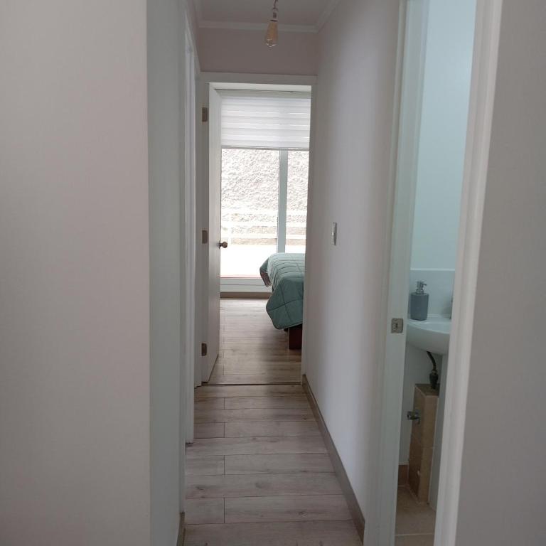 Impecable, cerca de todo - Three-Bedroom Apartment - 8
