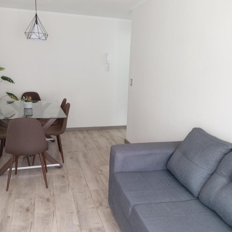 Impecable, cerca de todo - Three-Bedroom Apartment - 16