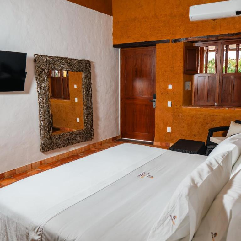 Hotel Hicasua y Centro de Convenciones - Suite Superior - 4