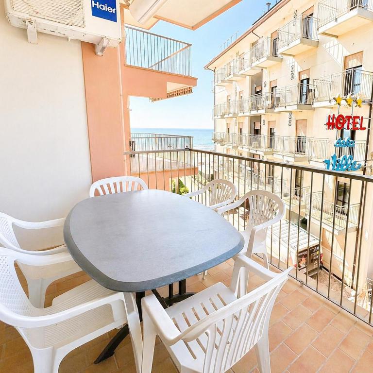 Appartamento Shopping Center - Carraro Immobiliare - Family Apartments - Appartamento con 2 Camere da Letto - 1