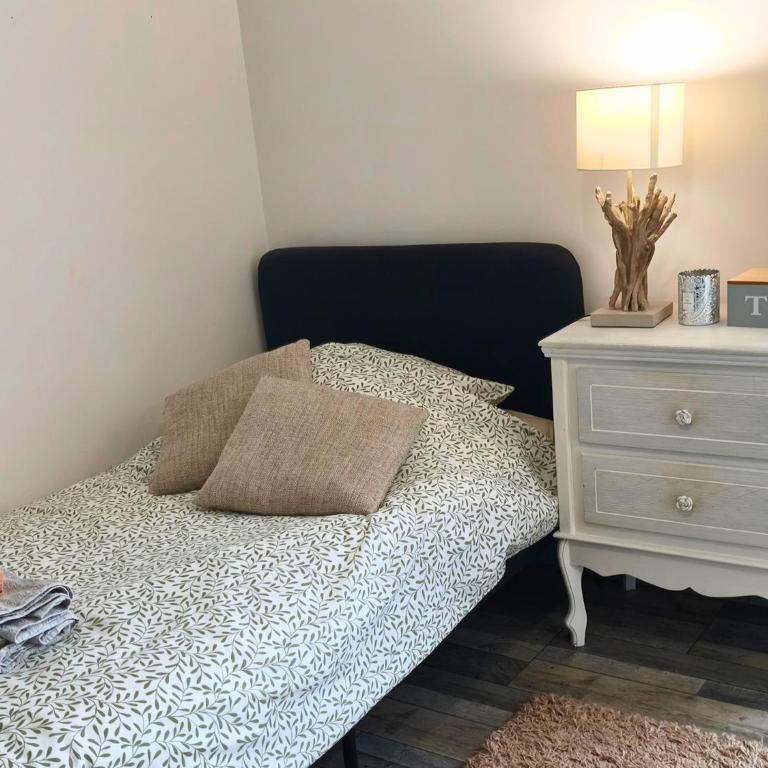 Grand Appartement 80m2 - 3 Chambres - 7 min du centre - Résidence calme - Idéal Famille - Appartamento con 3 Camere da Letto - Piano Alto - 8