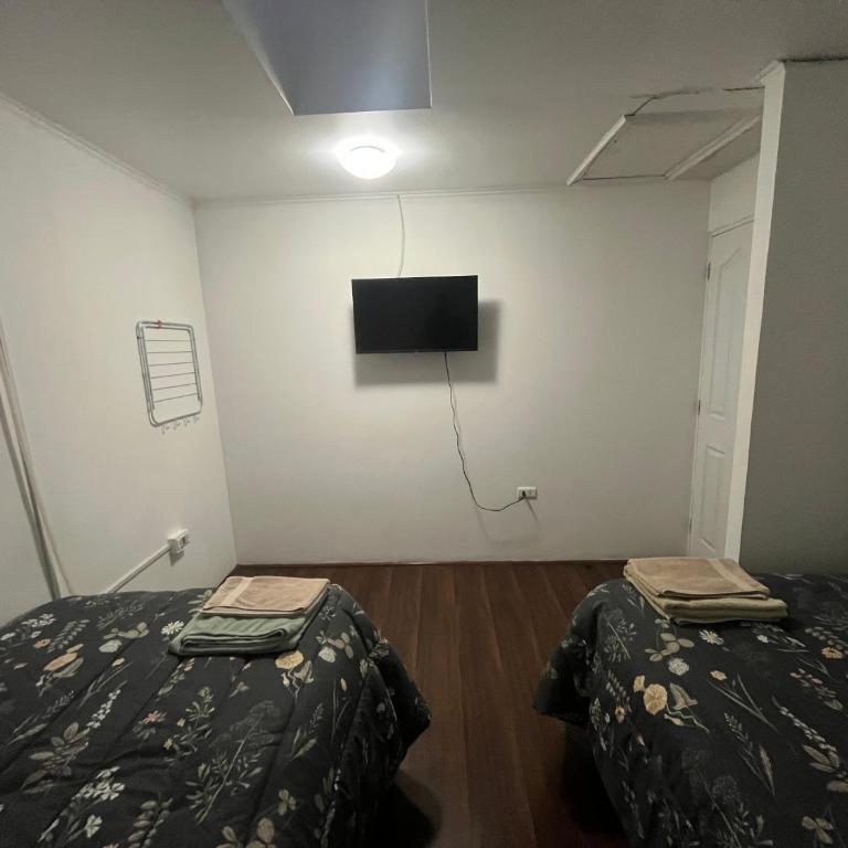 Hostel Tu Espacio RE - Habitaciones cerca del Aeropuerto - Habitación Doble Estándar con baño compartido - 1