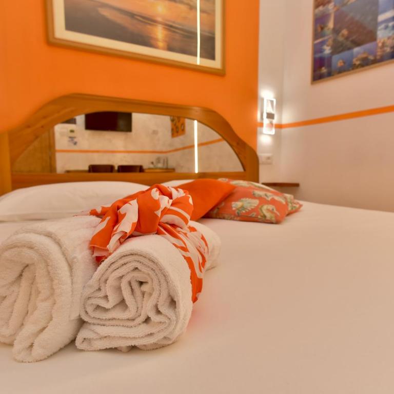 The Vernazza Main Plaza - Rooms & Apartment - Superior Doppelzimmer - 2