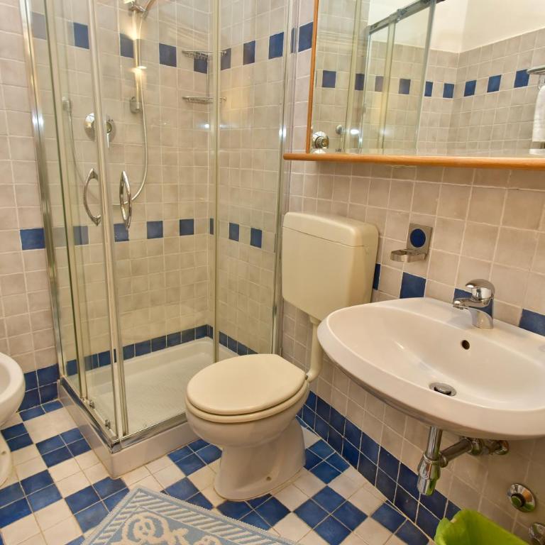 The Vernazza Main Plaza - Rooms & Apartment - Superior Doppelzimmer - 13