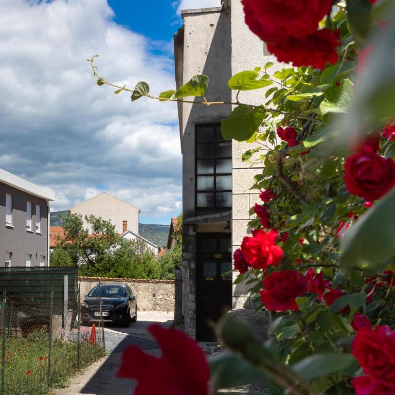 Grey Pearl Old Town with Free Parking - One-Bedroom Apartment - 5