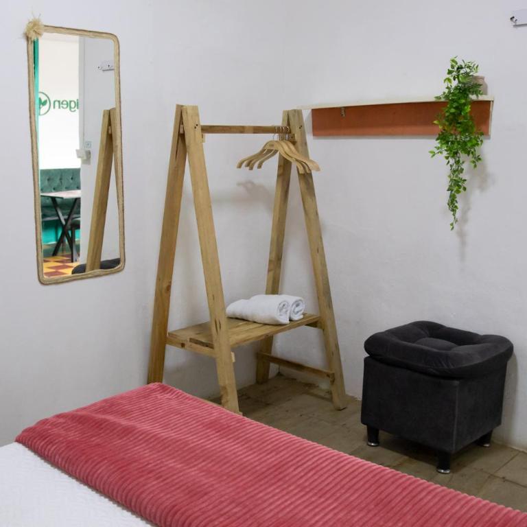 Origen Hostel Jardín - Standard Double Room with Shared Bathroom - 3
