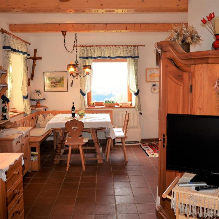 Ferienwohnungen M Cichini - Apartment mit 1 Schlafzimmer und Terrasse - 6