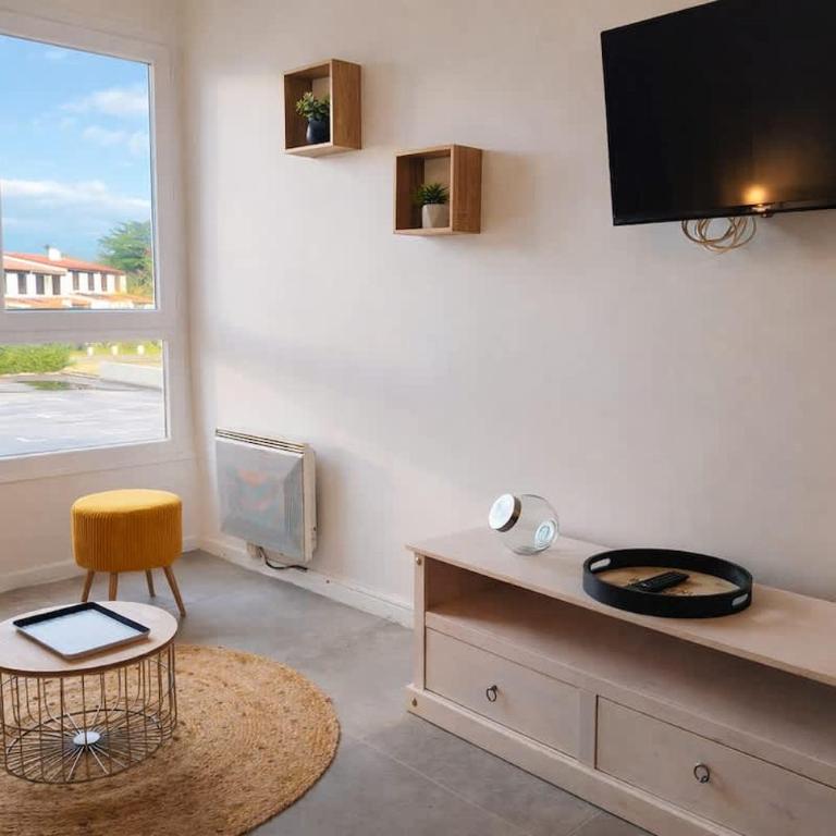 Appartement sur le remblai - Apartment - 2