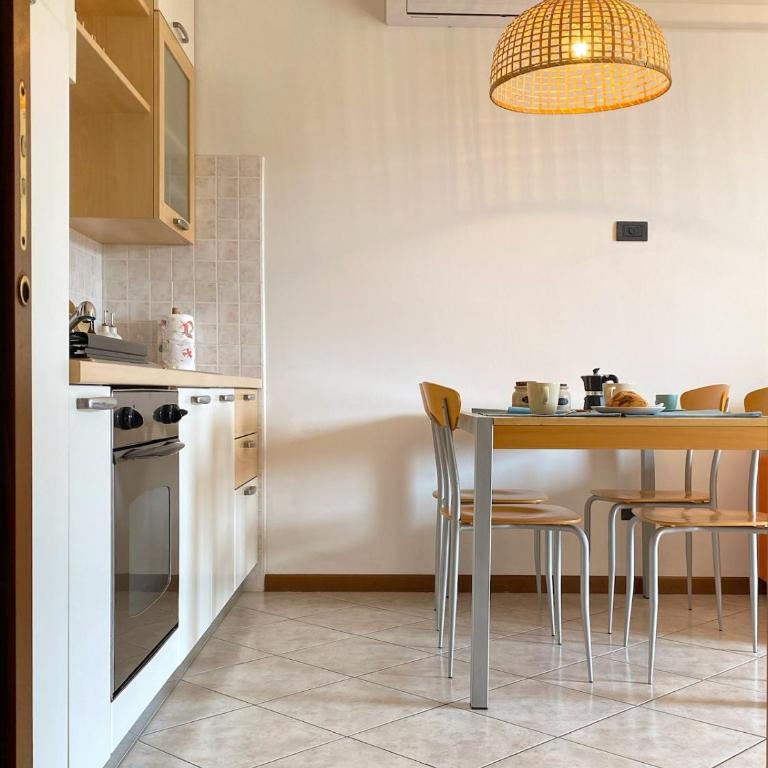 Suite Lauri 1-9 - Appartamento con 1 Camera da Letto - 11