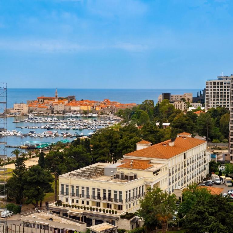 Royal Panorama Budva - Apartman sa 3 Spavaće Sobe - 10