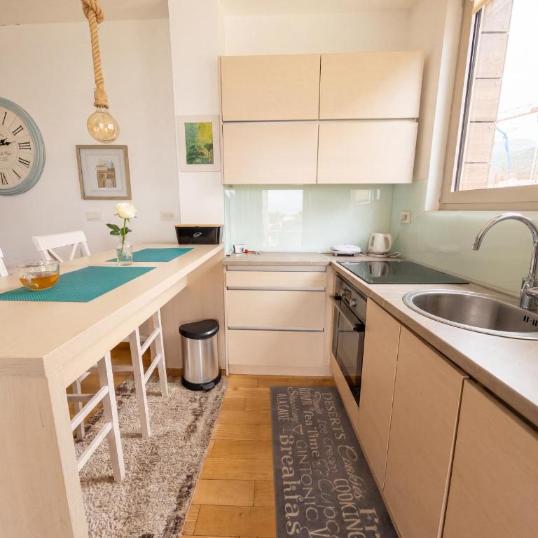 Royal Panorama Budva - Apartman sa 3 Spavaće Sobe - 16